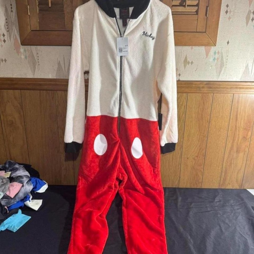 Disney Mickey Mouse plush fleece one piece pajama Size Medium NWT